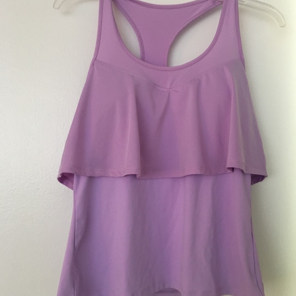 Fabletics tank top, great condition!